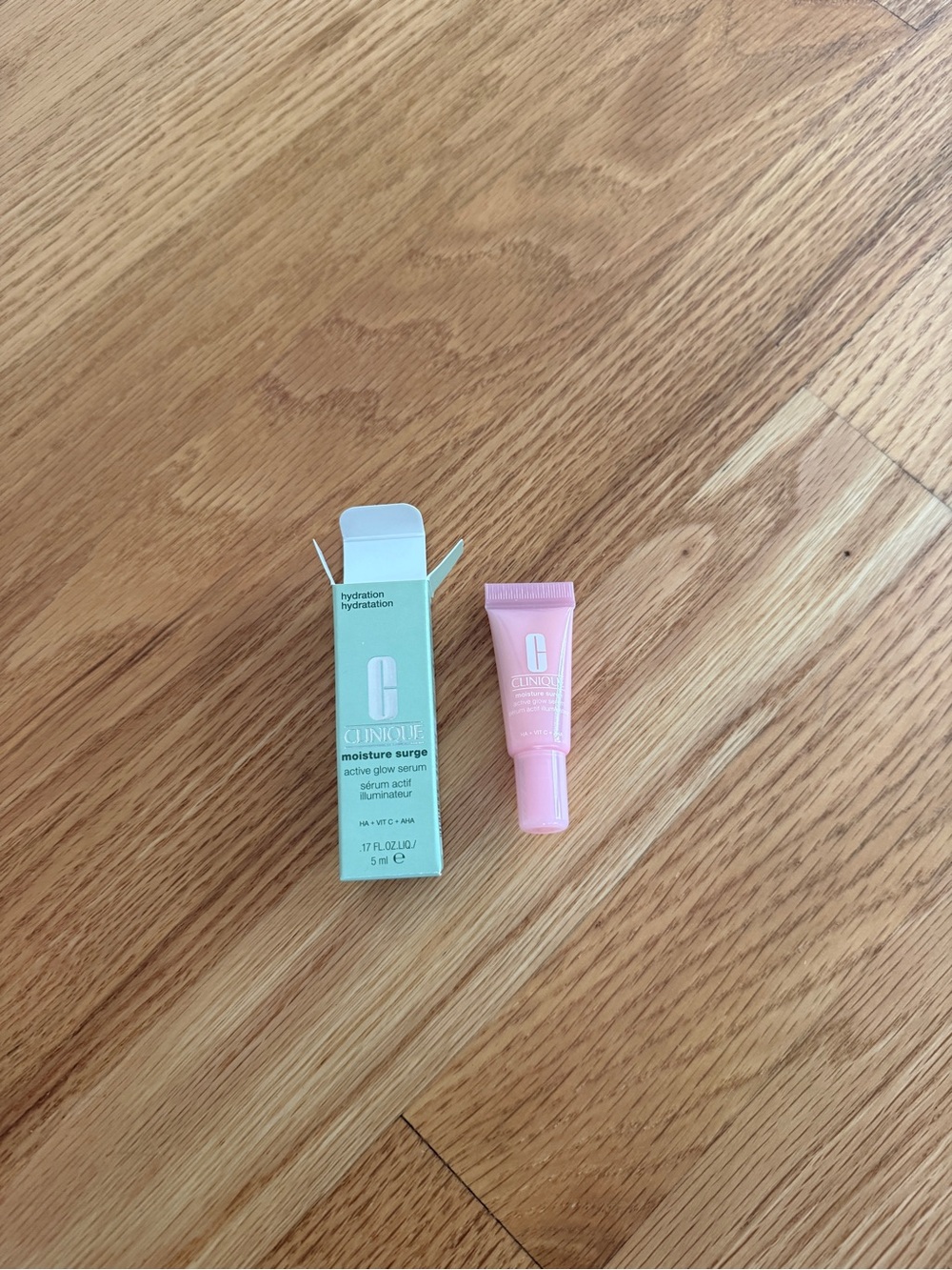 Clinique moisture surge active glow serum HA Vit C AHA